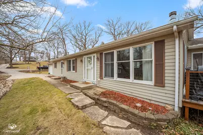 1937 W Potawatomie Trail, Kankakee, IL 60901 - Photo 8