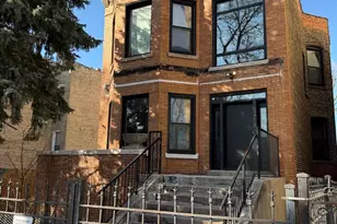 3418 W Franklin Blvd, Chicago, IL 60624 - Photo 2