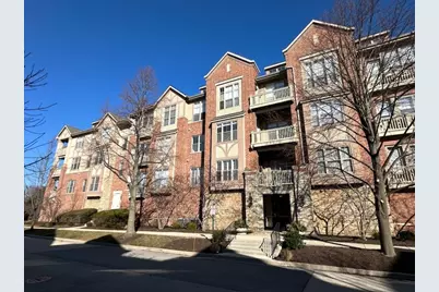 1739 Tudor Lane #303, Northbrook, IL 60062 - Photo 1
