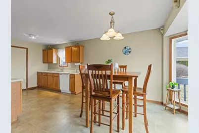 3810 Foxglove Lane, Winnebago, IL 61088 - Photo 6