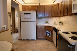 1503 Woodbridge Rd, Joliet, IL 60436 - Photo 4