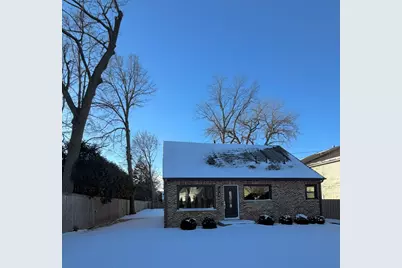 830 Deerfield Road, Highland Park, IL 60035 - Photo 1