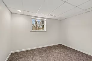 3238 W 74th Pl, Merrillville, IN 46410 - Photo 12