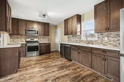 3238 W 74th Place, Merrillville, IN 46410 - Photo 2