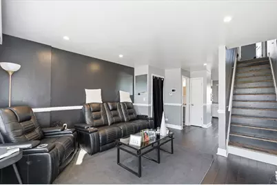 9904 S State Street #B, Chicago, IL 60628 - Photo 6