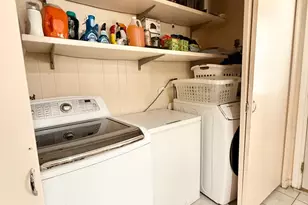 2909 Oakton St, Park Ridge, IL 60068 - Photo 12