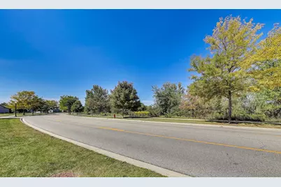 900 Yorktown Street, McHenry, IL 60050 - Photo 26