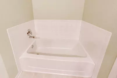 900 Yorktown Street, McHenry, IL 60050 - Photo 32