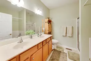 900 Yorktown St, McHenry, IL 60050 - Photo 30