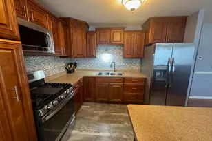 417 Monet Cir, Bolingbrook, IL 60440 - Photo 8