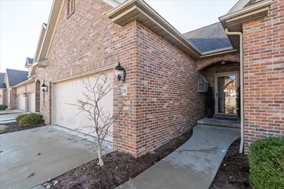 28 Prairie Vista Court, Bloomington, IL 61704 - Photo 4