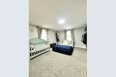 906 Grove Street, Aurora, IL 60505 - Photo 10