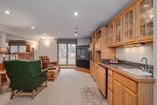 3104 Easton Pl, Saint Charles, IL 60174 - Photo 36