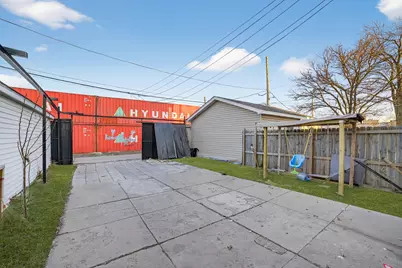 917 N Cicero Avenue, Chicago, IL 60651 - Photo 38