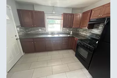 609 E 160th Place, South Holland, IL 60473 - Photo 6