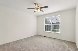 8122 Arlington Ln, Joliet, IL 60431 - Photo 22