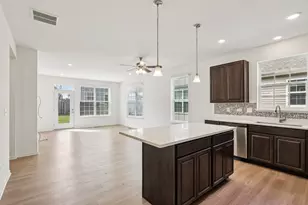 8122 Arlington Ln, Joliet, IL 60431 - Photo 8