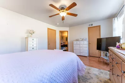 247 Evergreen Circle, Gilberts, IL 60136 - Photo 10