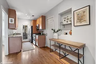 2903 N Rockwell St, Chicago, IL 60618 - Photo 6