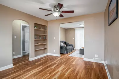 12 Suburban Heights, Milan, IL 61264 - Photo 6