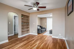 12 Suburban Heights, Milan, IL 61264 - Photo 6