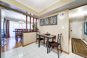 4114 W 99th St, Oak Lawn, IL 60453 - Photo 8