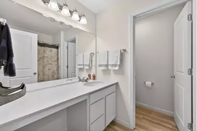 2110 Silver Leaf Drive, Island Lake, IL 60042 - Photo 30