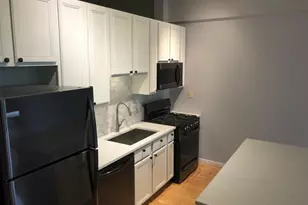 3944 N Claremont Ave, Chicago, IL 60618 - Photo 4