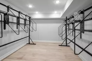 1339 N Noble St, Chicago, IL 60642 - Photo 26