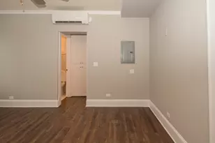 817 W Lakeside Pl, Chicago, IL 60640 - Photo 10