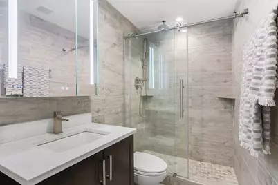 5415 N Sheridan Road #4010, Chicago, IL 60640 - Photo 10