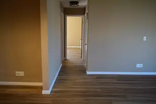 400 Ascot Dr, Park Ridge, IL 60068 - Photo 18