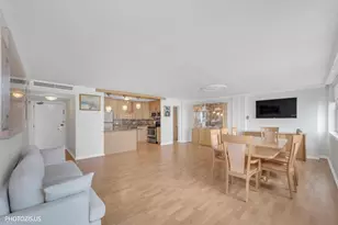 6301 N Sheridan Rd, Chicago, IL 60660 - Photo 14