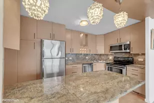 6301 N Sheridan Rd, Chicago, IL 60660 - Photo 12