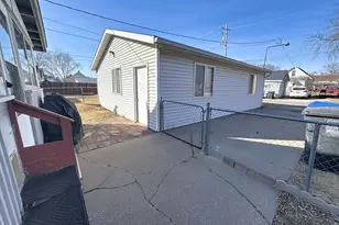 527 19th Ave, Moline, IL 61265 - Photo 20