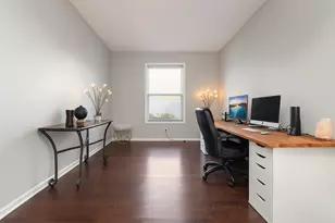 517 Meadowwood Ln, Oswego, IL 60543 - Photo 8