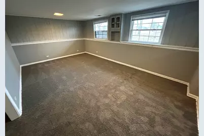 3400 Seine Court, Hazel Crest, IL 60429 - Photo 8