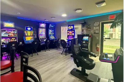 310 N Lafox Street, South Elgin, IL 60177 - Photo 6