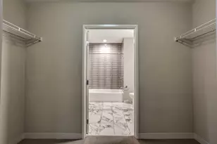 851 W Grand Ave, Chicago, IL 60642 - Photo 8