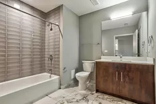 851 W Grand Ave, Chicago, IL 60642 - Photo 6