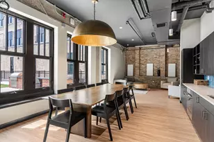 2032 N Clybourn Ave, Chicago, IL 60614 - Photo 24