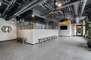 2032 N Clybourn Ave, Chicago, IL 60614 - Photo 18