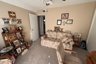 940 17th St, Moline, IL 61265 - Photo 10