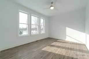 1061 Green Bay Rd, Lake Bluff, IL 60044 - Photo 18