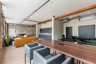 2032 N Clybourn Ave, Chicago, IL 60614 - Photo 24