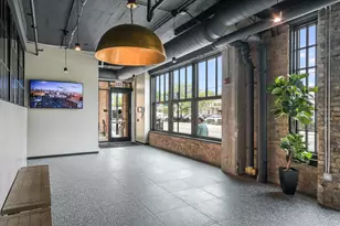 2032 N Clybourn Ave, Chicago, IL 60614 - Photo 22