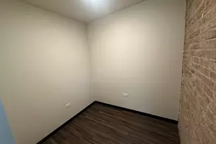 2032 N Clybourn Ave, Chicago, IL 60614 - Photo 10