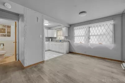 7935 S Blackstone Avenue, Chicago, IL 60619 - Photo 6