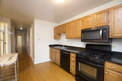 6717 N Sheridan Road #3S, Chicago, IL 60626 - Photo 4