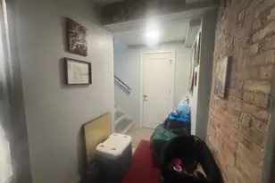 5637 W 63rd St, Chicago, IL 60638 - Photo 6